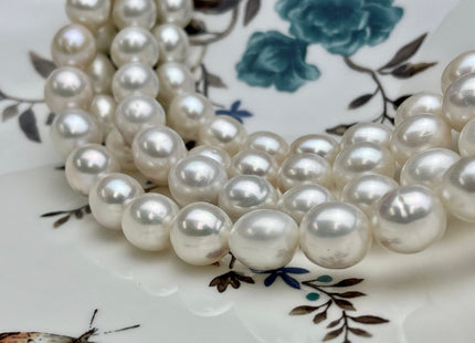 10.5x11mm AAA Rice/Oval White Natural Freshwater Pearls High Luster Freshwater Pearl Beads Smooth And Quality Potato Pearls 33 Beads #P1958