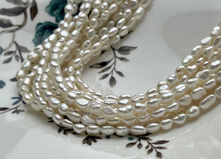 2.5-3.5x4-5 mm AAA Natural White Color Smooth Rice Nugget Freshwater Pearl Beads Genuine White High Luster Tiny Rice Nugget Pearls #P2036