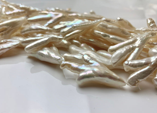 AAA Rare Chicken Feet Shape Genuine Freshwater Pearl Natural White Color High Luster Limited Edition Biwa Pearl Half Strand 6-7 Beads #1174