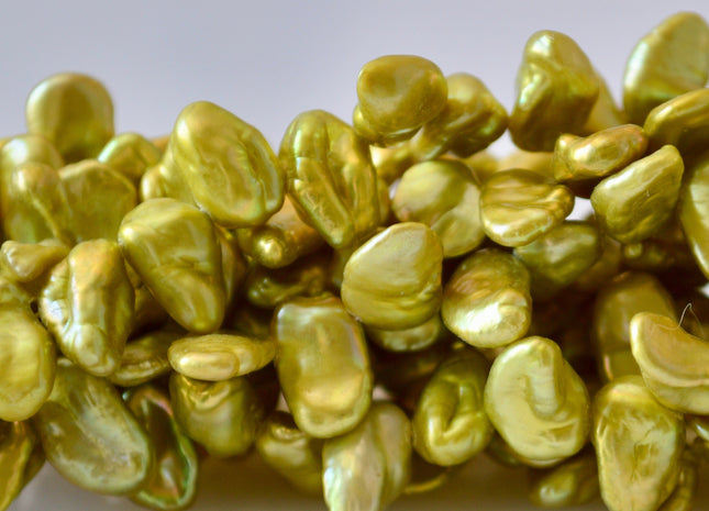 7-8x8-10 mm Green Color Keishi Freshwater Pearl Beads Top Drilled Keishi Pearls Corn Flake Pearls #798