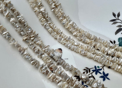 5x6-7mm Very Rare Natural White Color Keshi Freshwater Pearl Beads Center Drilled Cornflakes Shape Keshi Chips Pearls #P2299
