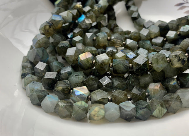 5-6mm 8mm Natural Color Faceted Tumble Prism Cut Labradorite Gemstone Beads Genuine Natural Gray Labradorite Beads 8 inches Strand #3732