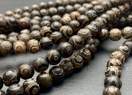 8 mm AAA DZI Tibetan Agate Faceted Round Black Etched Agate Gemstone Matte Football Mala Antique Boho Beads 14 Inches #3032