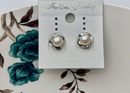 AAA 6 mm Natural White Round Button Freshwater Pearl Earrings With Crest Design 925 Sterling Silver Earrings #10053-B
