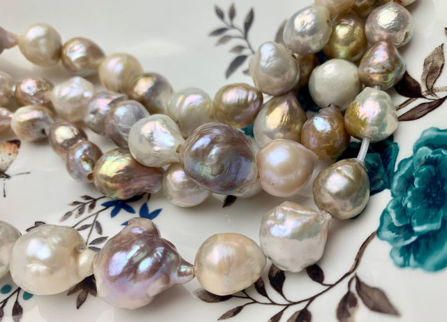 10-15 mm Half Strand Large Hole B Grade Mixed Natural White Pink Color Freshwater Baroque Pearl Beads Hole Size 2.0mm 10-13 Pieces #P1224