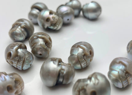 One Piece 9-11x11-14 mm Hand Carved Skull Gray Freshwater Pearl Beads Genuine Dark Gray Pearl For DIY Earring Pendant Jewelry #P1197