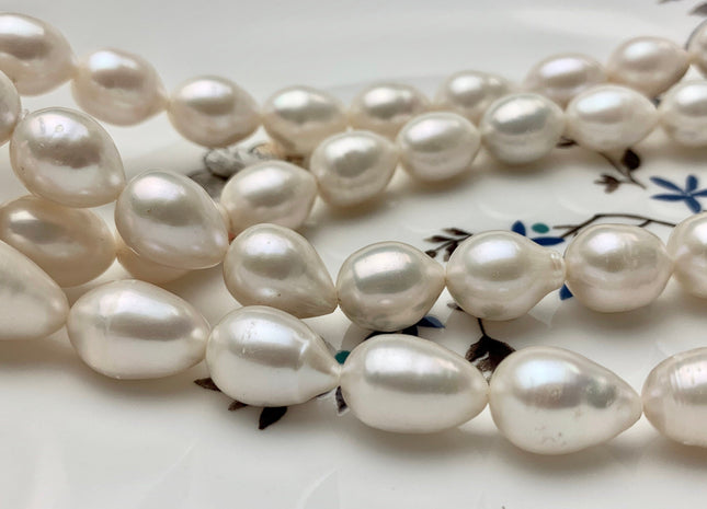 11-15x15-22 mm AA Natural White Tear-Drop Rice Shape Freshwater Pearl Beads #1951