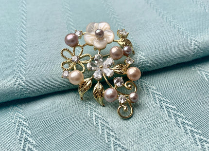 Genuine AAA Natural Freshwater Pearl Brooch Gold Color Floral Design Pendant With Carved MOP Flowers #10029