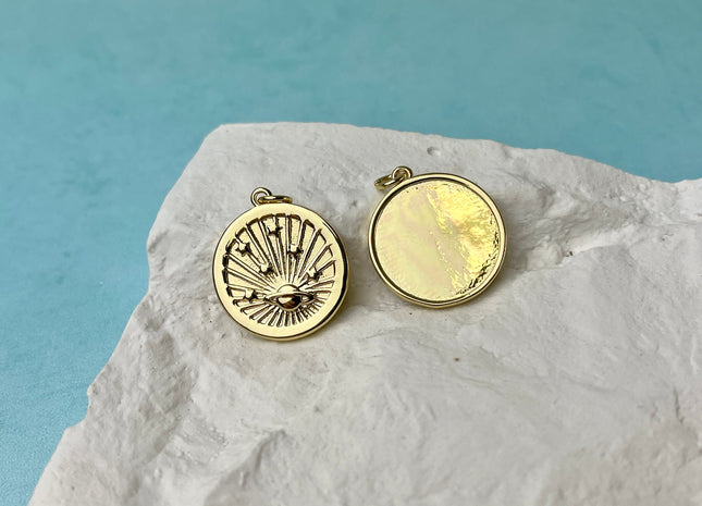 Solar System Sun Star Medallion Charm for Necklace Jewelry Making, 18K Gold Filled Charm Pendant, Antique Charm, One Piece #CR0061