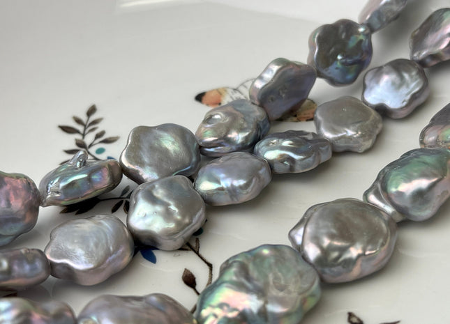 13-15 mm AAA Very Rare Pinkish Gray Color Flower Shape Freshwater Coin Pearl Beads High Luster Flower Thick Coin Pearl 25-26 Pieces #P1355