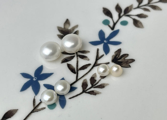 AAAA One Pair 4-7 mm Top Quality High Luster Round Button Half Drilled Freshwater Pearls Genuine Natural White Freshwater Pearls #1620