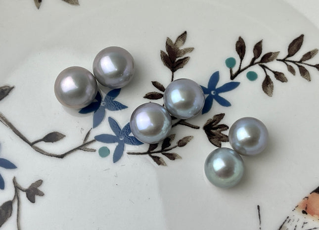 AAAA One Pair 6-8 mm Top Quality High Luster Round Button Half Drilled Freshwater Pearls Genuine Gray Color Freshwater Pearls #1623