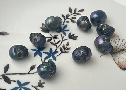 One Piece 9-10x11-13 mm Hand Carved Skull Peacock Genuine Freshwater Pearl Beads Temple Drilled For DIY Earring Pendant Jewelry #P2473