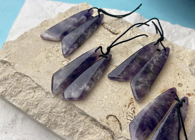 One Pair 12x44 mm Natural Amethyst Top Drilled Freeform Cabochon Long Drop Matching Leaf Shape Mixed Purple Gemstone Earring Pendant #3352