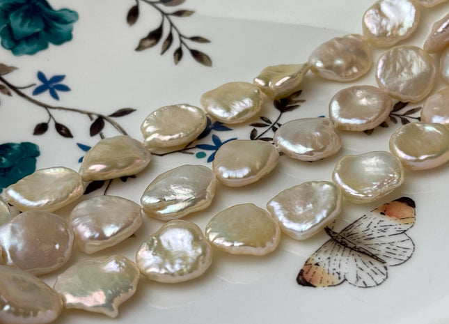 13-14x15-17mm AAAA Very Rare Natural. Pale Pink Freshwater Keshi Pearl Genuine High Luster Keshi Flat Nugget Pearl 27 Pieces #P2655