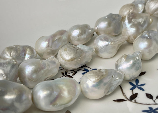 15-18x25 mm Natural White Jumbo Size Freshwater Baroque Pearl Beads Genuine Natural White Large Baroque Pearl 18 Beads #P2608