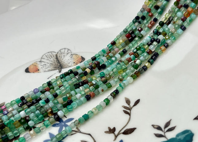 2.5-3 mm Micro Faceted Cube Dice Square Shape Mixed Green Aventurine Canelian Black Onyx Rose Quartz Beads 15.5 Inches #4524