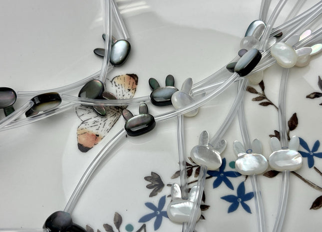 5 Pieces 10x12mm Bunny Rabbit Head Shape Natural Mother of Pearl Gemstones Beads Genuine MOP Gemstones Drilled Loose Beads #4563