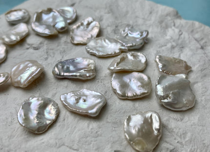 One Piece 15-30 mm AAA Very Rare Natural White Freshwater Flat Keshi Pearl Genuine High Luster Undrilled Keshi Pearl #P2984