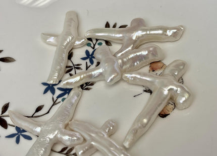 One Piece Natural White Biwa Stick Freshwater Pearls, Genuine White Cross Shape Freshwater Pearls #P3054