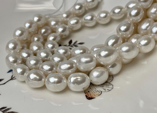 10x12 mm AAAA Half Strand Large Hole Natural Rice/Oval White Freshwater Pearl Bead Genuine Extra Shiny Freshwater Pearl 17 Beads #P3126