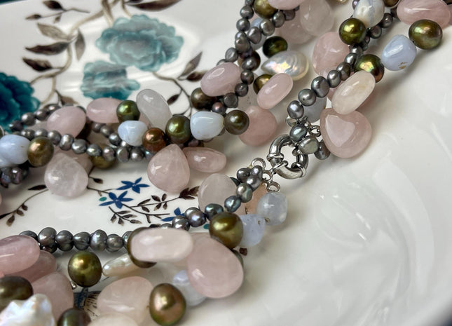 20 Inches 10-17 mm Natural White Coin Gray Nugget Rose Quartz Chalcedony Coin Freshwater Top Drilled Pearl Necklace Genuine Pearls #P3032