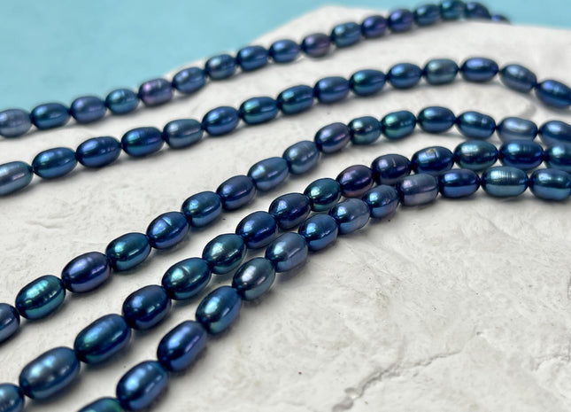5x7-8 mm AA Electrical Blue Color Oval/Rice Freshwater Pearl Genuine Very Rare High Quality/Luster Peacock Long Oval Pearl #P3183