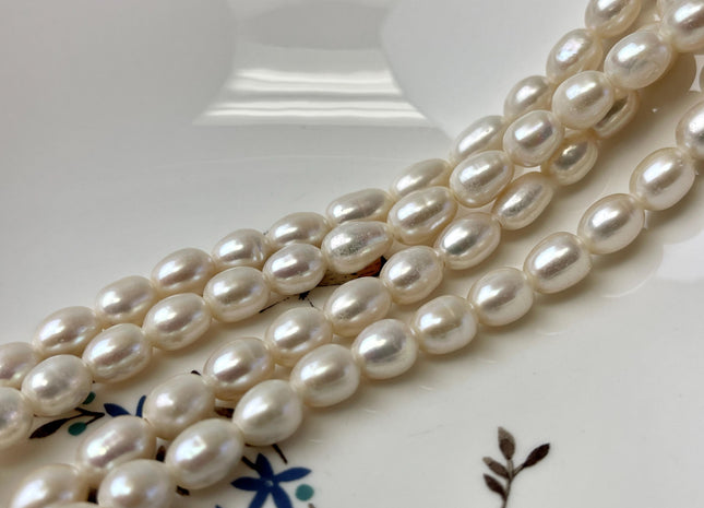 8x9-10 mm AA Half Strand Natural White Long Oval/Rice Genuine Large Hole Freshwater Pearl Hole Size 2.1mm 18-19 Beads #P3204