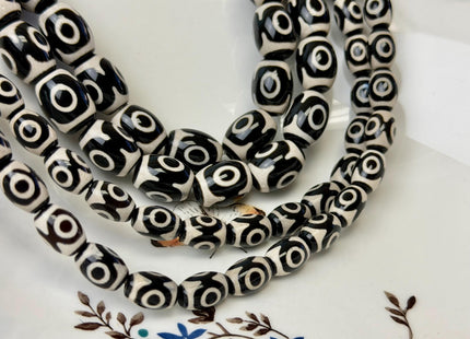 8x12mm 12x15 mm AAA DZI Tibetan Agate Barrel Shape Black White Agate Gemstone Mala Antique Boho Beads 13.5 Inches 29 Pieces #4777
