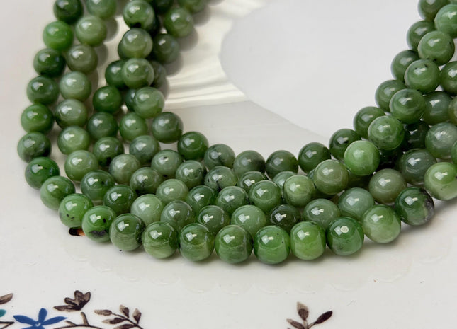 8 mm AAA Smooth Round Emerald Gemstone Beads Green Emerald Gemstone Loose Beads 15 Inches Strand 49 Pieces #4764