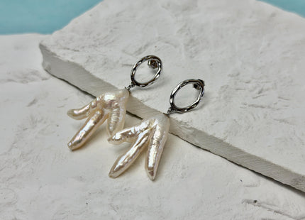 One Pair 30mm Natural White Baroque Chicken Feet Pearl Earring With 925 Sterling Silver/Gold Stud Earrings #10047-L
