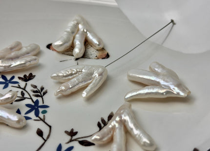 20-25x28-40mm AAA Rare Natural White Chicken Feet Shape Top Half Drilled High Luster Biwa Pearl Beads for Pendants and Earrings #P3407