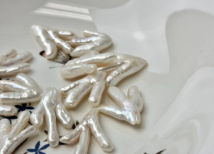 20-25x28-40mm AAA Rare Natural White Chicken Feet Shape Top Half Drilled High Luster Biwa Pearl Beads for Pendants and Earrings #P3407