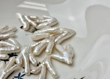 20-25x28-40mm AAA Rare Natural White Chicken Feet Shape Top Half Drilled High Luster Biwa Pearl Beads for Pendants and Earrings #P3407