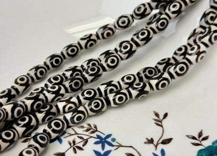 8x12mm 12x15 mm AAA DZI Tibetan Agate Barrel Shape Black White Agate Gemstone Mala Antique Boho Beads 13.5 Inches 29 Pieces #4777