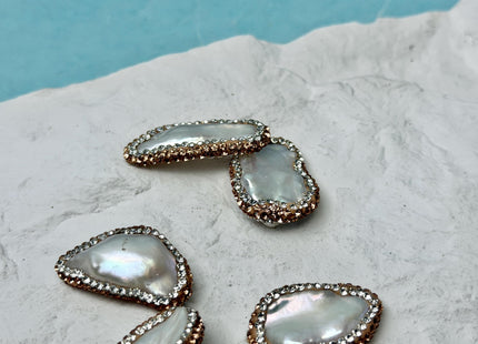One Piece 14-17x27-34mm Natural White Biwa Stick Pearl with Pave Rose Gold & Clear Rhinestone/Cubic Zircoonia Pearl Pendant #P3451