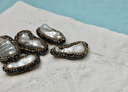 One Piece 12-15x25-31mm Gray Biwa Stick Pearl with Pave Hematite Gold Rhinestone/Cubic Zirconia Pearl Pendant #P3456