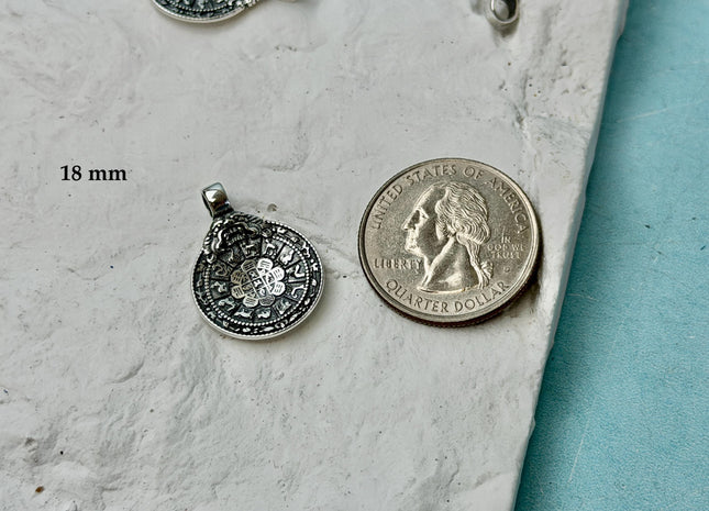 18mm 24mm Etched Oxidized Sterling Silver Chinese Zodiac Calendar Coin Charm Pendant For Necklaces Antique Charms for Jewelry #10387