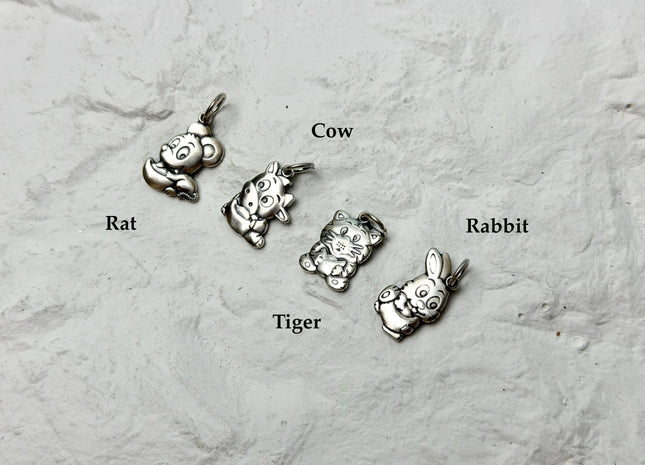 12-13x18-20mm Etched Sterling Silver Chinese Zodiac Animals Flat Charm Pendant For Necklaces Antique Charms for Jewelry #10389