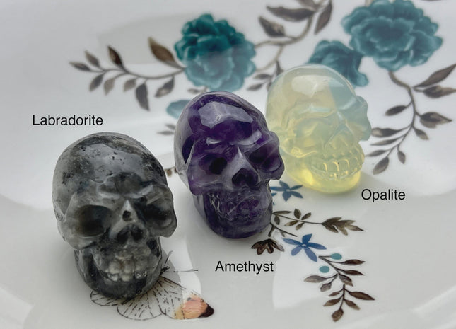 1.5 Inch Hand Carved Gemstone Skull Home Decorations, Mini Skull Art Collectibles Figurines, Healing Gemstones, Skull Decor #4000-C