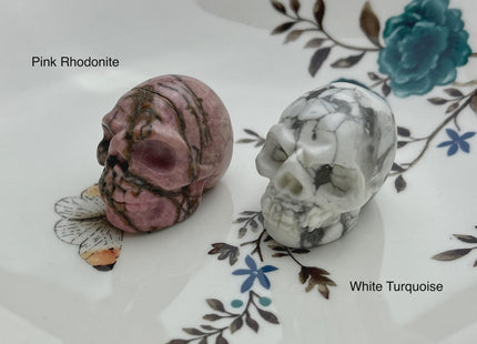 1.5 Inch Hand Carved Gemstone Skull Home Decorations, Mini Skull Art Collectibles Figurines, Healing Gemstones, Skull Decor #4000-C