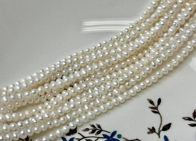 4-5mm Natural White Color Seed Potato Freshwater Pearls 14 Inch Strand 93 Beads #P3479