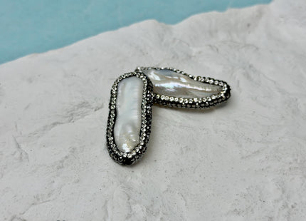 One Piece 14-17x25-37mm Natural White or Gray Biwa Stick Pearl with Pave Hematite Rhinestone/Cubic Zirconia Pearl Pendant #362