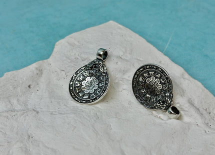 18mm 24mm Etched Oxidized Sterling Silver Chinese Zodiac Calendar Coin Charm Pendant For Necklaces Antique Charms for Jewelry #10387