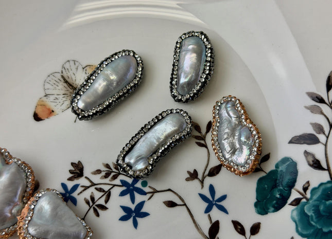 One Piece 13-18x27-36mm Large Hole Gray Biwa Stick Pearl with Pave Hematite Gold Rose Gold Rhinestone/Cubic Zirconia Pearl 2.0mm Hole #P3472