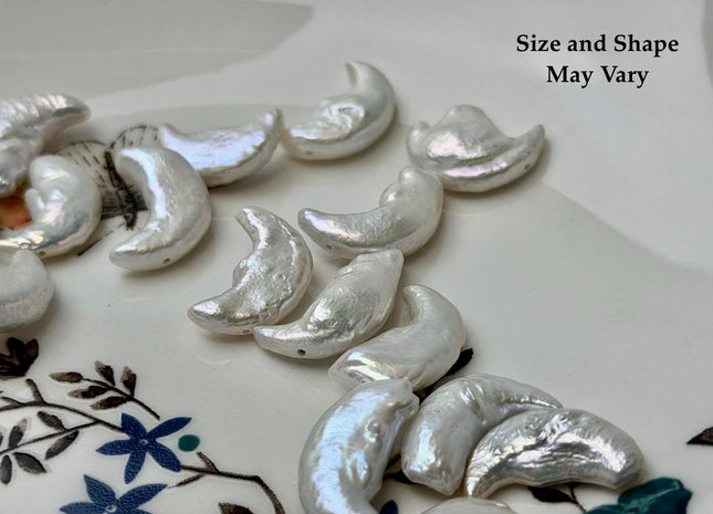 10-11x17-20mm AA Natural White Crescent Moon Coin Freshwater Pearls High Luster Unique Cultured Freshwater Coin Pearl Beads #P3525