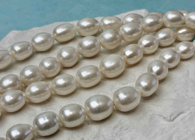 11-13x13-16 mm AAA Half Strand Large 2.1mm Hole Natural Rice/Oval White Freshwater Pearl Bead Genuine Extra Shiny Pearls 13 Beads #P3611