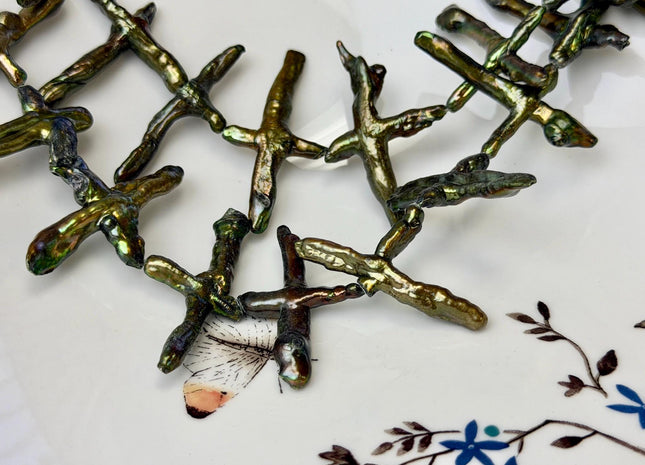 20-25x30-40mm Dark Sage Green Cross Freshwater Pearl Beads Green With Gold Sheen Cross Pearl 16 Beads B Grade #P3633
