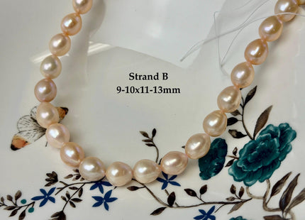 One-Of-A-Kind 9-10x10-18 mm AAA Natural Mauve Pink and White Rice Tear Drop High Luster Freshwater Pearl Beads #P3582