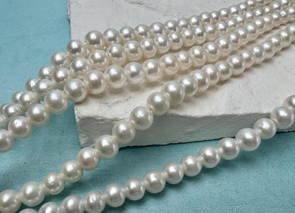 5.5-6 mm AAA Natural White Round Extra Shiny Large Hole Freshwater Pearl Hole Size 1.8mm 70 Beads #P3702